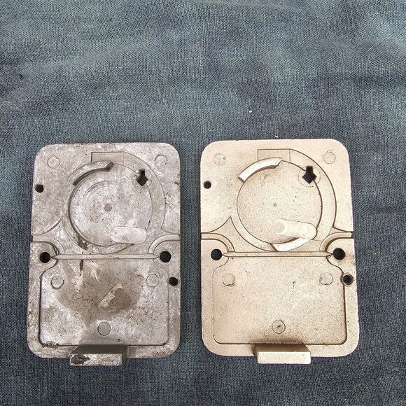 Sargent & Greenleaf Manipulation Proof Combo Safe Lock Backplates 6730-MP - Picture 2 of 5